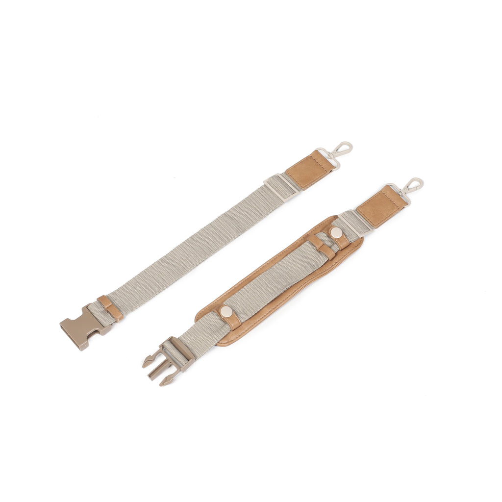 The Copilot™ smart pet car seat and carrier quilted