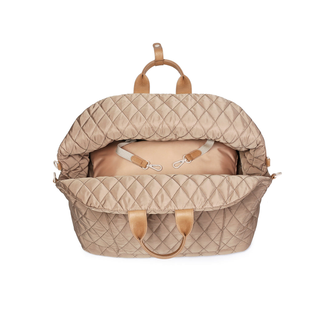 The Copilot™ smart pet car seat and carrier quilted