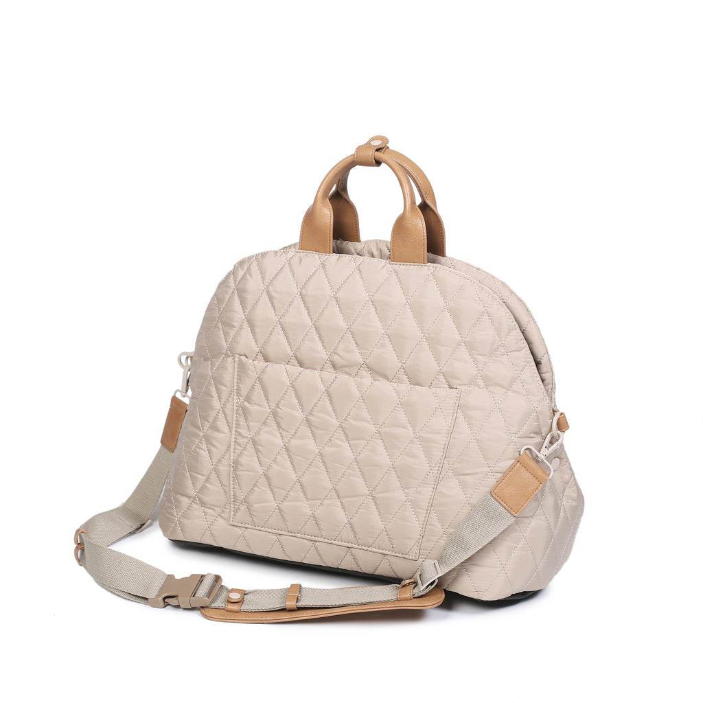 The Copilot™ smart pet car seat and carrier quilted